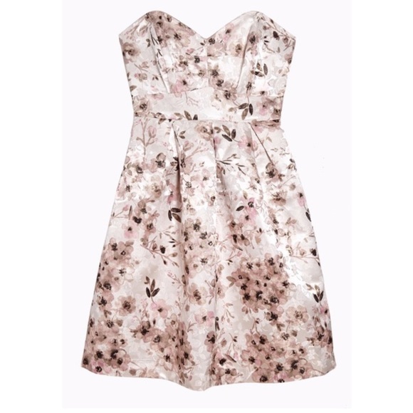 Lauren Conrad Runway Strapless Floral Dress. Pre-Owned. - Picture 2 of 10